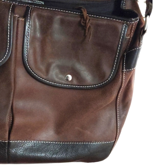 New Pelle Studio Unisex Large Premium Brown Leather Messanger/Laptop Bag w/Strap - Picture 9 of 11